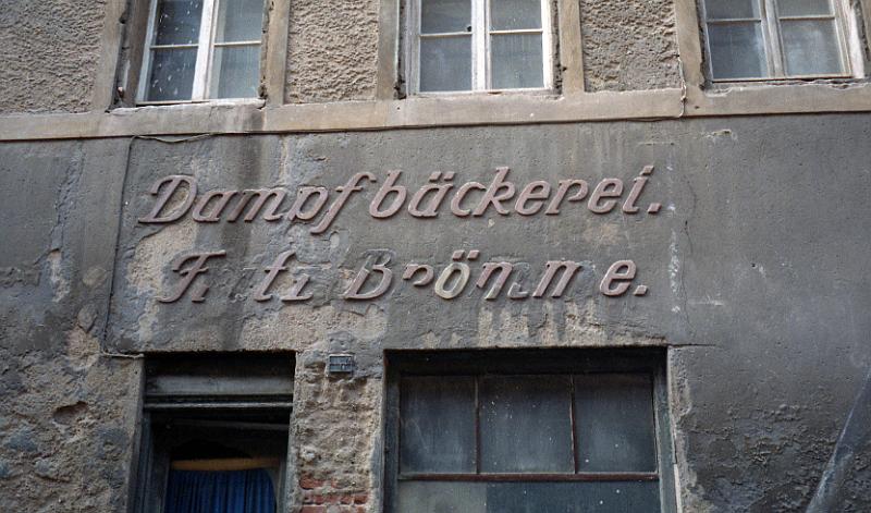Görlitz, Krischelstr. 4, 04-1993.jpg